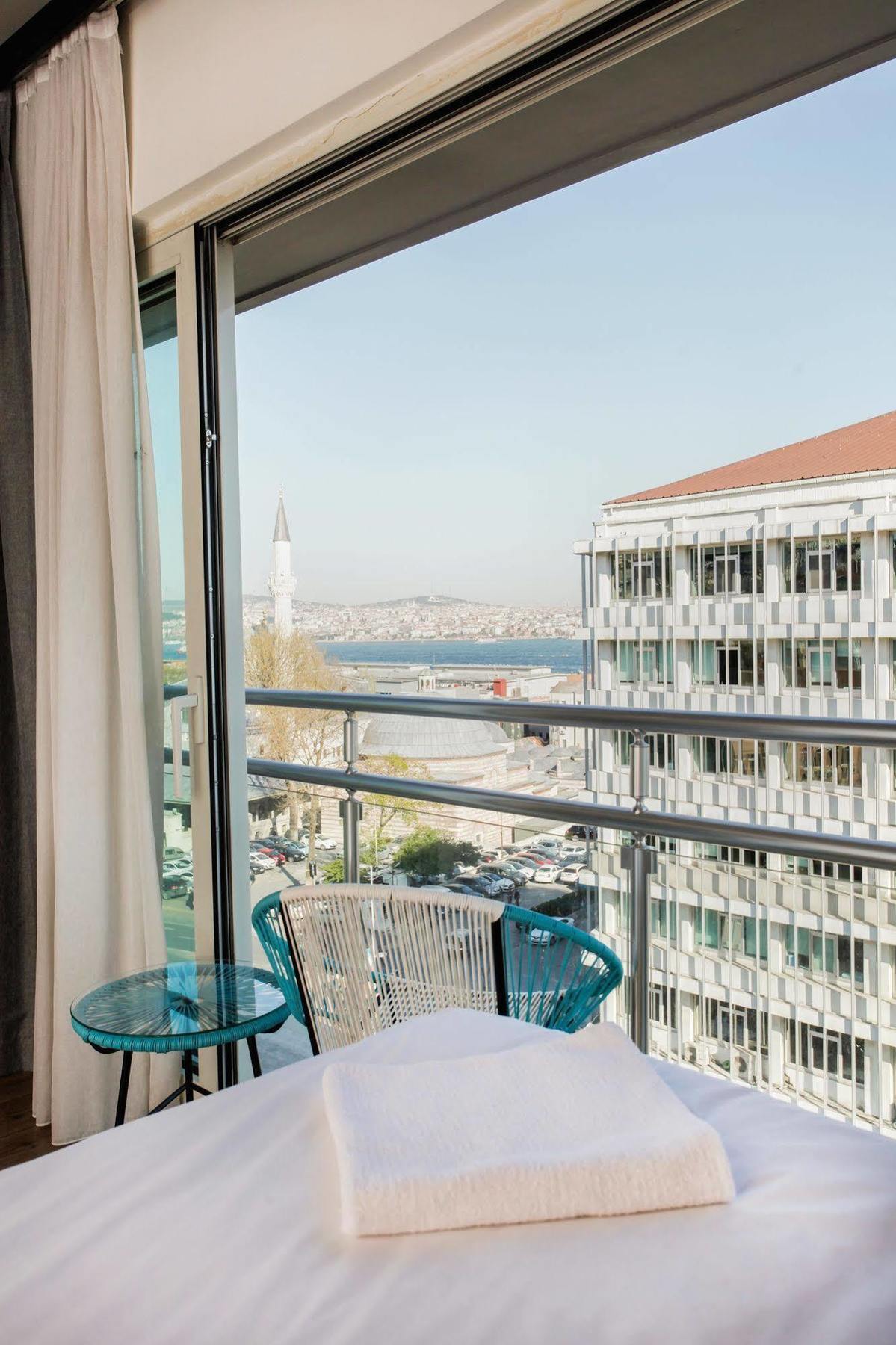 ミラー ホテル イスタンブール エクステリア 写真